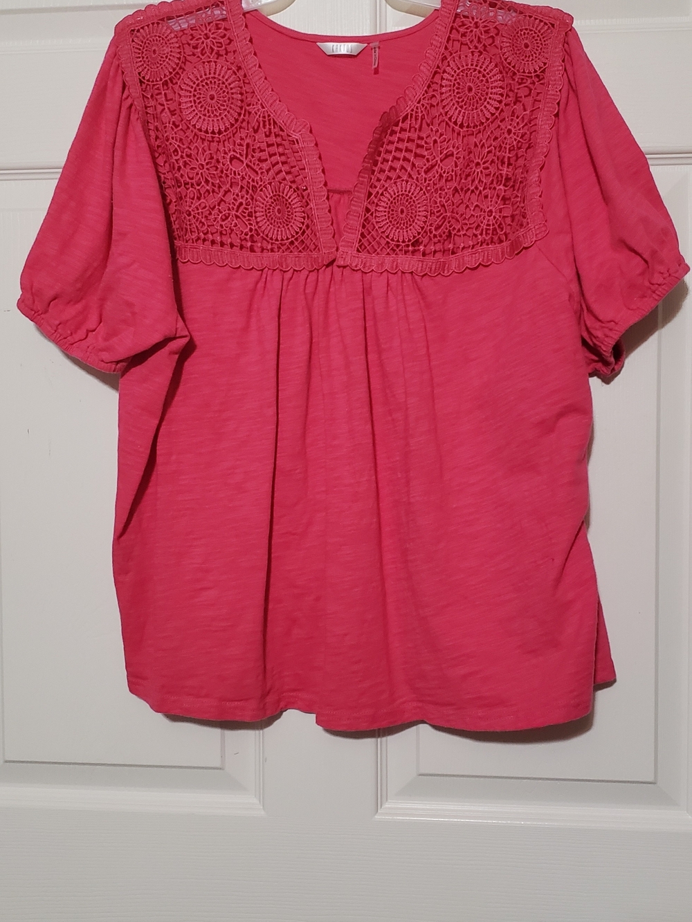Kaktus Pink Lace Yoke Short Sleeve Top Blouse